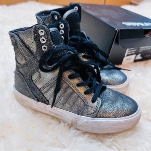Supra Shoes Kids Skytop Pewter Sneakers SK13048-PTB